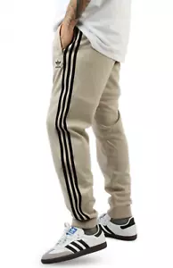 NEW MENS ADIDAS ORIGINALS SUPERSTAR TREFOIL TRACK PANTS ~ SIZE 2XL #IM4544 - Picture 1 of 3