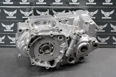 2003 KAWASAKI KLX400SR OEM LEFT RIGHT ENGINE MOTOR CRANKCASE CRANK CASES BLOCK - Image 1 of 4