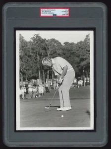 JACK NICKLAUS 7"x9" 1972 Putting Photo PSA/DNA Type 1 - Picture 1 of 2