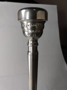 RARE DICK AKRIGHT #8 PARDUBA  Silverplated Trumpet Mouthpiece - Picture 1 of 5