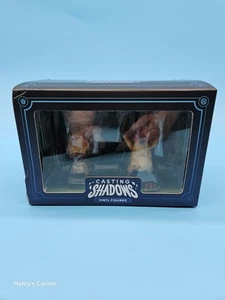 Casting Shadows/ The Ice Storm Expansion Vinyl Figures  - Picture 1 of 4