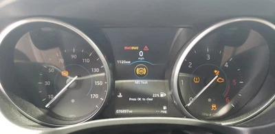 XE 2017-2017 OE velocímetro calibre clúster 76 k millas Jaguar Foto 1 de 4