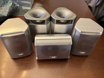 Juego de 5 altavoces JVC SP-THM505S, SP-THM505F y SP-THM505C Foto 1 de 4