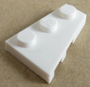 LEGO - Placa / Placa 3 x 2 Derecha (4 Piezas), Blanco # 43722 - Imagen 1 de 1