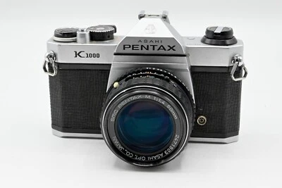 Kit de cámara SLR Pentax Asahi K1000 35 mm con lente de 50 mm f/1,4 hecha en Japón - en muy buen estado Foto 1 de 4