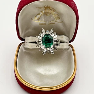 Faux Smaragd und Diamant Feuerwerk 18K HGE Weißgold Ring Größe 7,5 - Bild 1 von 5