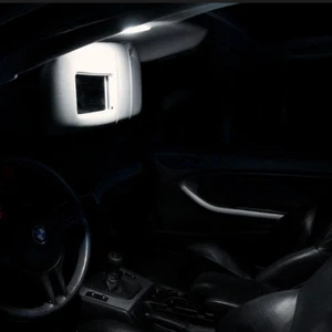 2 ampoules à LED blanc pour la lumière des miroirs de courtoisie Opel Astra H - Foto 1 di 2