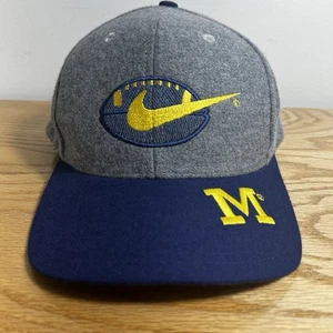 Vintage Michigan Wolverines NIKE Team Sports Swoosh Snapback Hat Cap Wool Blend - Picture 1 of 14