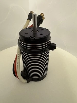 Traxxas 6s 2200kv 4276 Velineon Brushless Motor NIP - Image 1 of 3