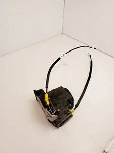 2017-2020 CADILLAC XT5 RIGHT PASSENGER FRONT DOOR LOCK LATCH ACTUATOR OEM. - Picture 1 of 11
