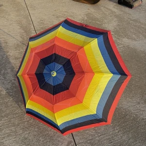 Vintage Regenschirm bunt 80er Retro gestreift Regen sonnig 35" Durchmesser - Bild 1 von 8