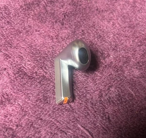 Galaxy Bud 3 - Right Earbud Only - Picture 1 of 3