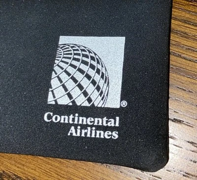 Bolsa Continental Airlines Amenity con cremallera ~ neopreno negro - nueva - bolsa solo vintage Foto 1 de 4