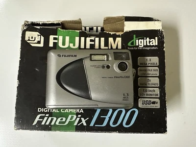 Fujifilm FinePix 1300 Digital Camera Includes Manuals & Box - FOR PARTS ONLY - Image 1 of 2