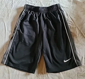 Nike, Dri-Fit Children Black Short With Logo, Size Small - Picture 1 of 3