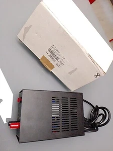Alimentatore Stabilizzato 13,8 V 2,5 A marca Victory _e - Zdjęcie 1 z 4