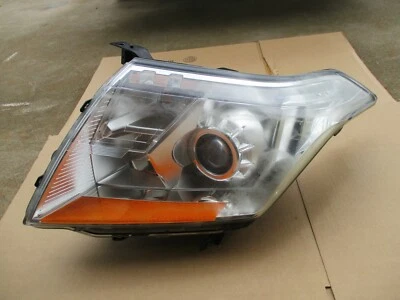 Farol de halogênio 2010 2011 2012 2013 2014 2015 CADILLAC SRX PASSAGEM DIREITA FABRICANTE DE EQUIPAMENTO ORIGINAL   - Imagem 1 de 4