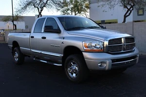 2006 Dodge Ram 3500 Laramie 4x4 - Picture 1 of 40