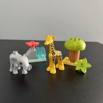 Lego Duplo 10971 Animales Salvajes de África Juego Completo Jirafa Elefante Foto 1 de 4