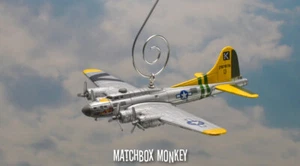WWII B-17 Bomber Flying Fortress USAF Bit O' Lace Christmas Ornament B-17 Adorno - Picture 1 of 12
