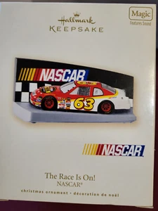 NEW HALLMARK KEEPSAKE 2007 THE RACE IS ON! NASCAR MAGIC CHRISTMAS ORNAMENT - Picture 1 of 5