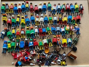 PLAY BIG Vintage Konvolut - 69 Figuren + Einzelteile Wikinger Ritter etc. - Bild 1 von 4
