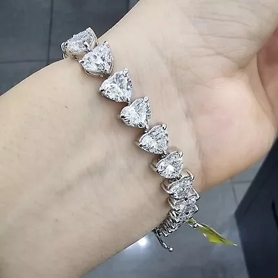 Best Offer 30Ct D/VVS Lab Grown Heart Shape Diamond Tennis Bracelet In Platinum - Image 1 of 4