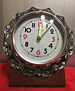 Vintage Collectible MAYAK USSR Shelf Crystal Clock MAJAK  - Picture 1 of 4