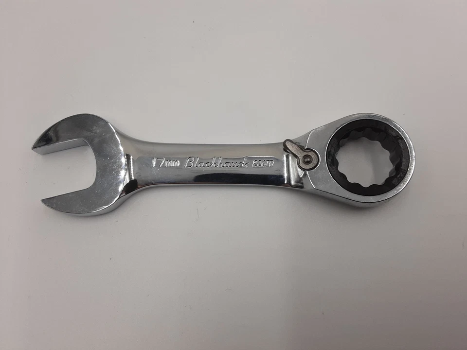 Blackhawk Combination Stubby Reversible Ratcheting Wrench - BULK - 17 mm - 12 Po - Image 1 of 1