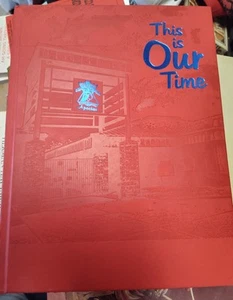 2021 SANGER CA HIGH SCHOOL APACHES YEARBOOK LARGE HARDBOUND EXCELLENT CONDITION - Picture 1 of 2