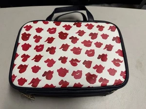 Bolsa de Maquillaje Grande Labios Rojos Estee Lauder con Percha Nueva Nunca Usada - Imagen 1 de 4