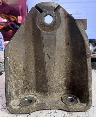 2011 NISSAN MAXIMA 3.5L FRONT ENGINE FRAME REARWARD MOUNT BRACKET--S3 - Image 1 of 3