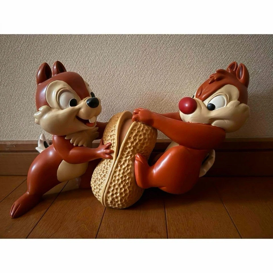 [Used] Disney Chip and Dale Ceramic Figurine Peanuts Goods - Image 1 of 1