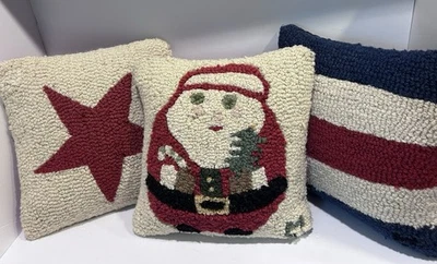 Almohadas enganchadas de lana Chandler 4 esquinas vacaciones de Navidad Laura Megroz # 8912 Foto 1 de 4