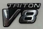 99-04 Ford F250 F350 Triton V8 Fender Emblem Nameplate 00 01 02 03 Ford F-250