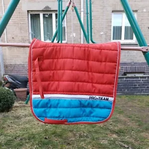 schabracke hkm helsinki dressur rot orange türkis blau petrol pro Team Dr wb - Bild 1 von 1