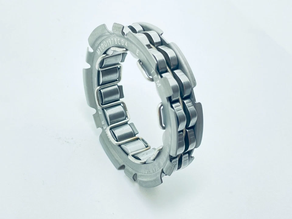 Clutch One Way Bearing 12600-01810 Fit Suzuki GSXR750 L1 L2 L3 L3 L8 2006-2017 - Image 1 of 1