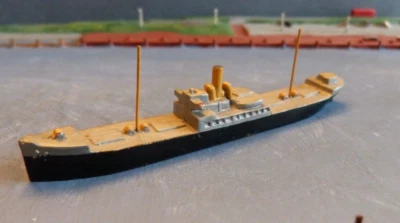 Wiking Kunststoff Modell 1 : 1250 : Frachter Dampfer / Frachtdampfer , schwarz - Bild 1 von 4