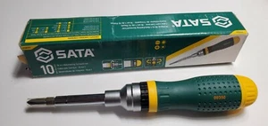 9in1 Multipurpose Ratcheting Screwdriver Set With 8 Doublesided Bits NEW - Picture 1 of 12