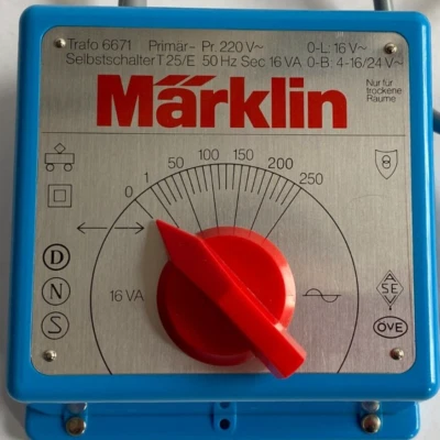 MÄRKLIN Trafo 6671 Transformator Fahrpult Fahrregler Modelleisenbahn Regler OVP - Bild 1 von 4