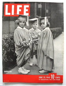 Life Magazine June 25, 1945 - Graduation - Bild 1 von 3