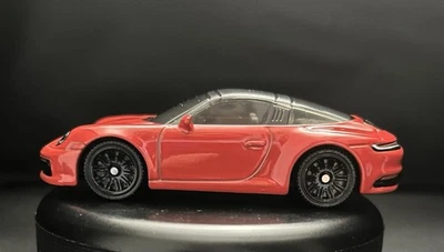 保时捷 911 Targa 🔴 BBJBP18 火柴盒 2025 1: 64 压铸玩具车模型 Diorama — 第 1/4 张图片