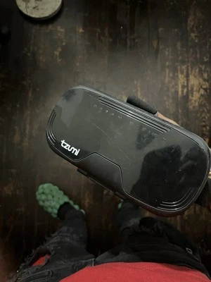 Auriculares para teléfono inteligente de realidad virtual Tzumi Dream Vision VR Foto 1 de 2