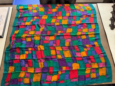 "Bufanda grande geométrica multicolor vintage Ellen Tracy 41"" x 41""" Foto 1 de 4