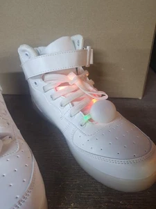 LED Lighted Laces Up Wht Shoes SZ 7.5 Boys/Men Sz 9 Girls/Wmns Sz 40 ,Rechargabl - Picture 1 of 15