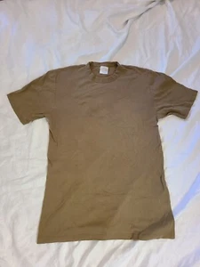 Textiles Vertrauen Green Swiss Army Style T-Shirt Medium - Picture 1 of 3