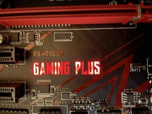Msi B450 Gaming Plus Motherboard Atx Amd Ryzen Ddr4 M.2 Usb 3.1 With - Picture 1 of 7