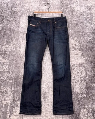 Jeans Diesel 29 x 32 para hombre Zatiny Bootcut Overdye lavado oscuro Foto 1 de 4