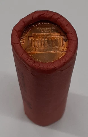 Pre-1982 US Lincoln Memorial Copper Cents - BU Roll of 50 Coins Total in OBW Cover