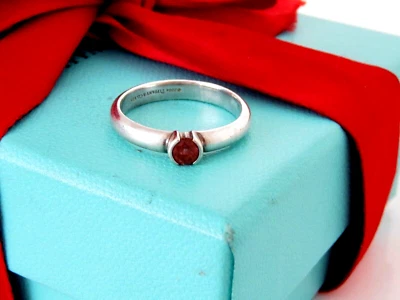 Anillo Tiffany & Co Plata Esterlina Círculo Rosa Turmalina Pila Talla 7.5 Foto 1 de 4